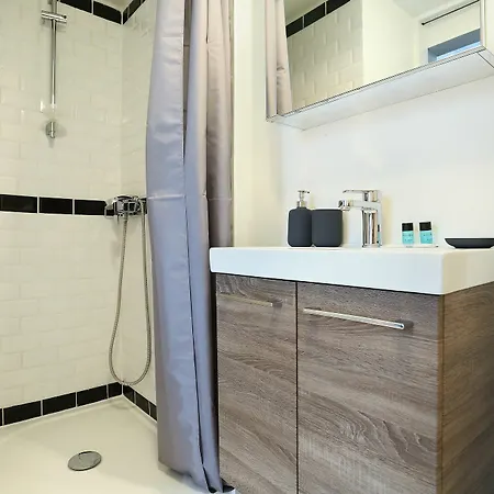 Prestige Le Marais - Republique Apartment Paris